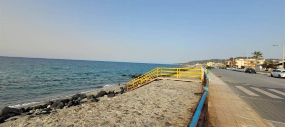 Apartamento de 4 habitaciónes en Villafranca Tirrena, Italy No. 29376 4