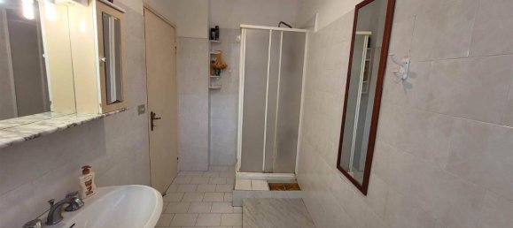Apartamento de 4 habitaciónes en Villafranca Tirrena, Italy No. 29376 29