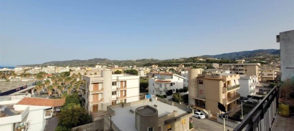 Apartamento de 4 habitaciónes en Villafranca Tirrena, Italy No. 29376 12