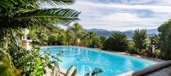 3 bedrooms Villa in Ajaccio, France No. 40785 4