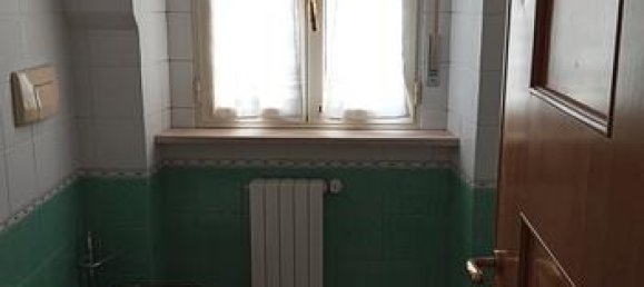 3 rooms Apartment in Foggia, Italy No. 251451 4