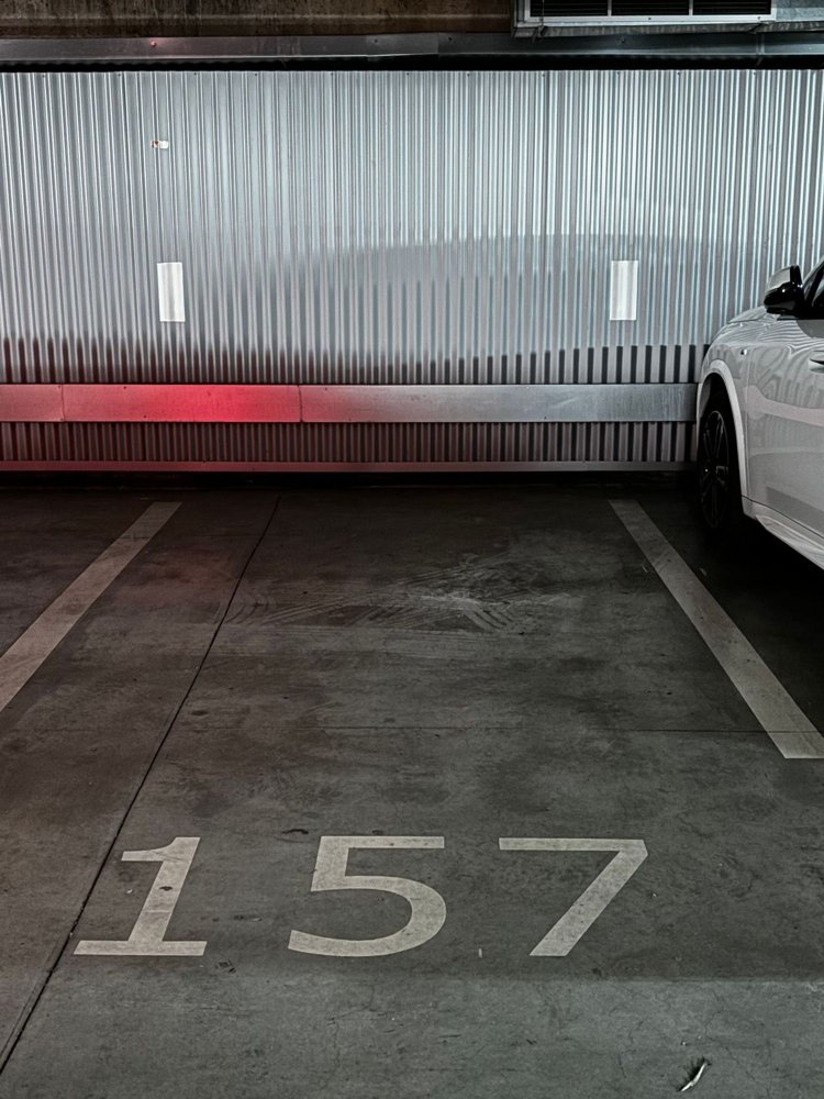 Estacionamiento en El Viso, Spain No. 172915