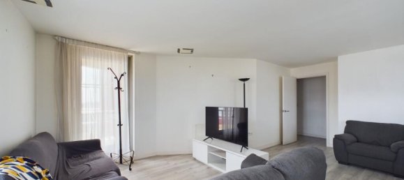 2 bedrooms Apartment in London, United Kingdom No. 13462 2