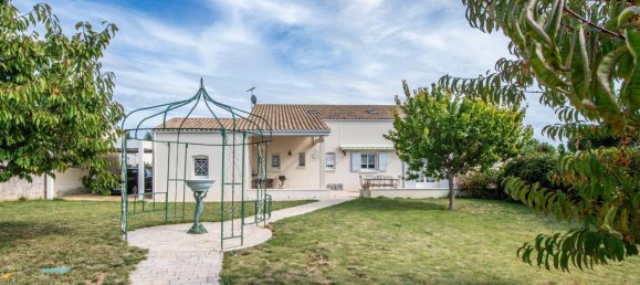 5 غرف نوم منزل في Surgeres, France رقم 321542 14