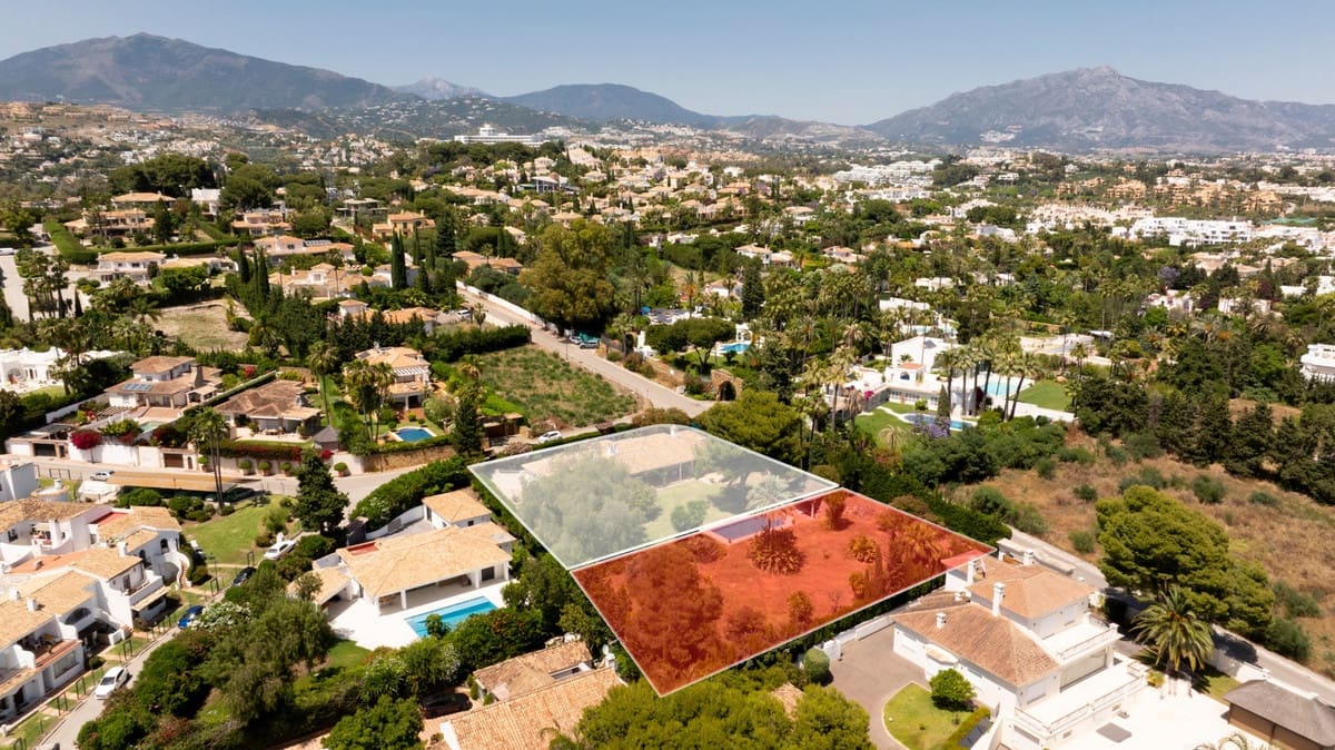  Land in Estepona, Spain No. 183441