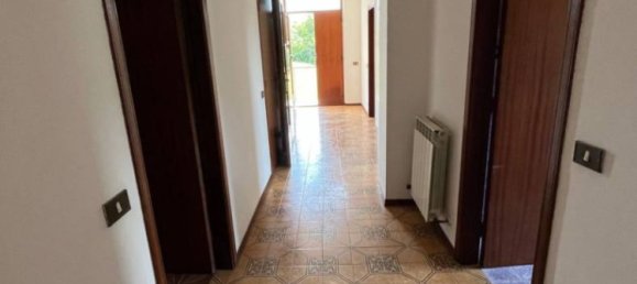 5 bedrooms Villa in Pergola, Italy No. 282012 13