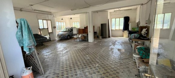 5 bedrooms Villa in Pergola, Italy No. 282012 20