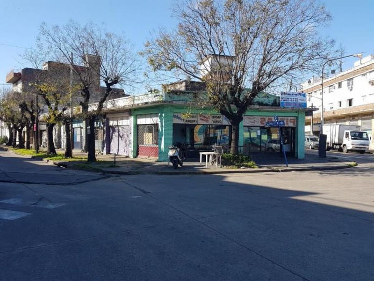 Grundstück in Tres de Febrero, Argentina, Nr. 45749