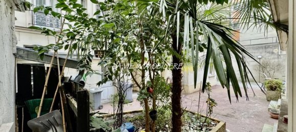 2 bedrooms Apartment in Paris, France No. 180369 9