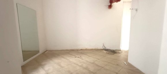 85m² Commercial property in Terni, Italy No. 311482 6