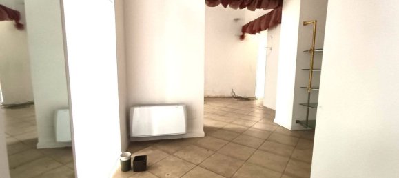85m² Commercial property in Terni, Italy No. 311482 5
