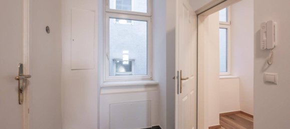 2-salle Appartement à Brigittenau, Austria No. 130965 5