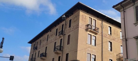 5 rooms Apartment in Nizza Monferrato, Italy No. 7311 2