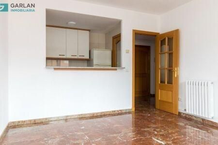 1 bedroom Apartment in Zaragoza, Spain No. 182435