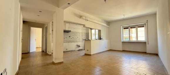 3 bedrooms Apartment in Rome, Italy No. 335188 9