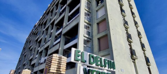 Apartamento de 2 dormitorios en Laredo, Spain No. 181980 31