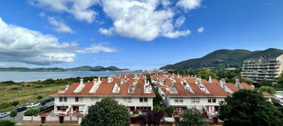 Apartamento de 2 dormitorios en Laredo, Spain No. 181980 24