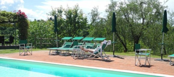 9 bedrooms Villa in Pisa, Italy No. 250 2