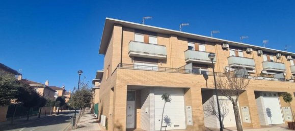 3 Schlafzimmer Stadthaus in Chartered Community of Navarre, Spain, Nr. 30567 36