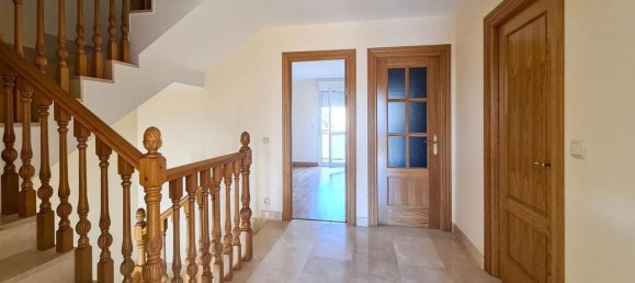 3 Schlafzimmer Stadthaus in Chartered Community of Navarre, Spain, Nr. 30567 8