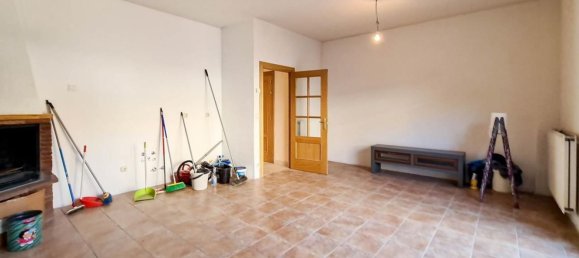 3 Schlafzimmer Stadthaus in Chartered Community of Navarre, Spain, Nr. 30567 29