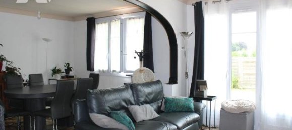 4 Schlafzimmer Haus in Saint-Gildas-des-Bois, France, Nr. 295292 4