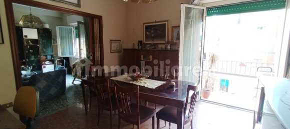 3 Schlafzimmer Wohnung in Castellammare di Stabia, Italy, Nr. 357613 5