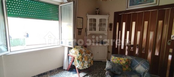 3 Schlafzimmer Wohnung in Castellammare di Stabia, Italy, Nr. 357613 10