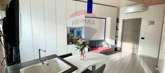 Studio in Rho, Italy No. 263932 7