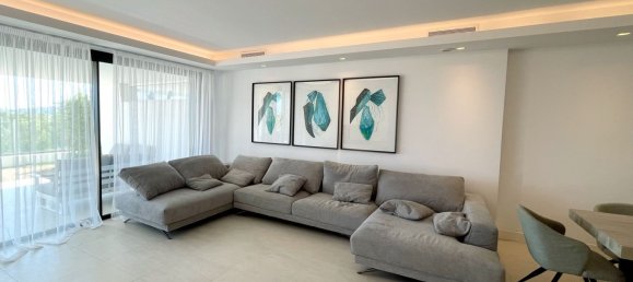 3 bedrooms Apartment in Marbella, Spain No. 136974 3