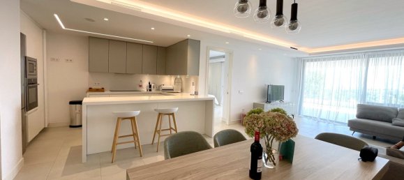 3 bedrooms Apartment in Marbella, Spain No. 136974 8