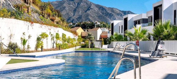 3 bedrooms Apartment in Marbella, Spain No. 136974 16