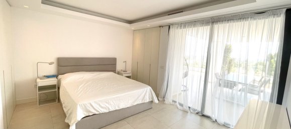 3 bedrooms Apartment in Marbella, Spain No. 136974 10