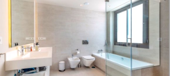 3 bedrooms Apartment in Marbella, Spain No. 136974 11