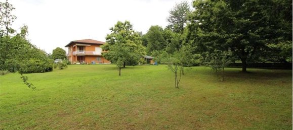 Terreno em Vergiate, Italy 1902 m² N.º 29206 4