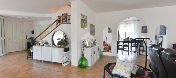 7غرفة فيلا في Collesalvetti, Italy رقم 91842 31