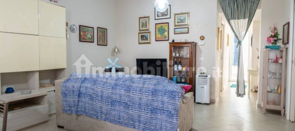Apartamento de 1 dormitorio en Fiumicino, Italy No. 352984 8