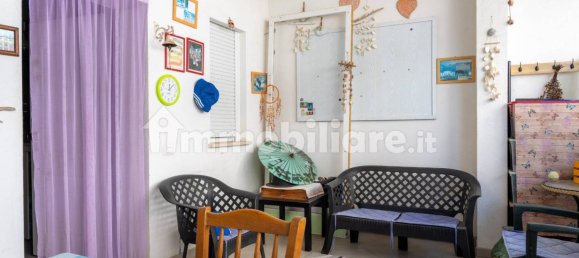 Apartamento de 1 dormitorio en Fiumicino, Italy No. 352984 16