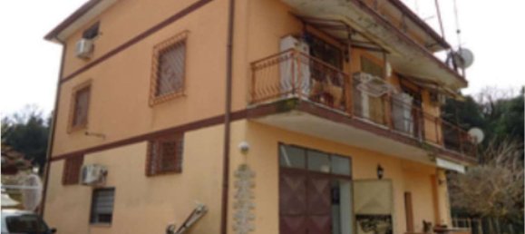 8 rooms Apartment in Ardea, Italy No. 305340 13