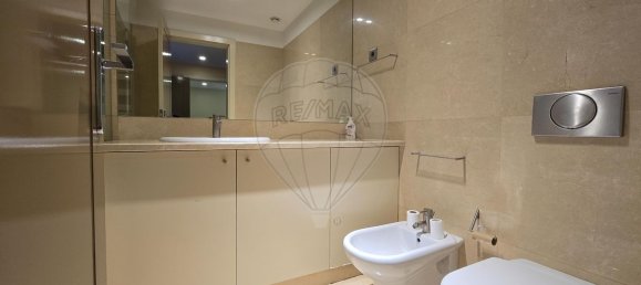 4 bedrooms Duplex in Porto, Portugal No. 81934 26