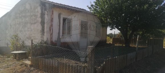 1 bedroom House in Entroncamento, Portugal No. 182744 2