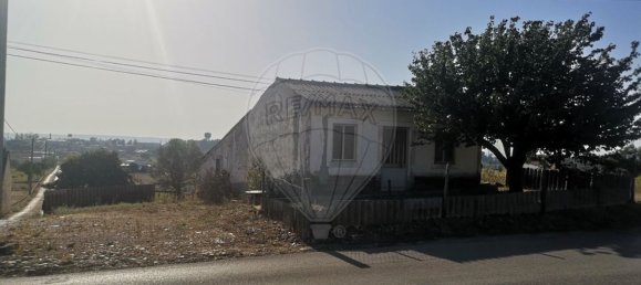 1 bedroom House in Entroncamento, Portugal No. 182744 11