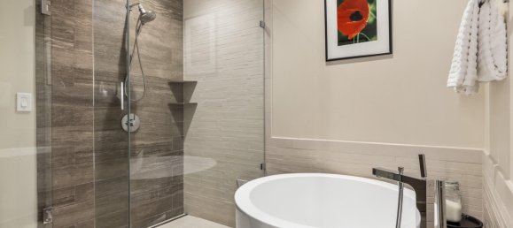 2 bedrooms Cafe / restaurant in Avon, USA No. 310 25