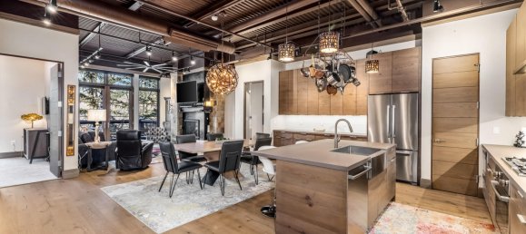 2 bedrooms Cafe / restaurant in Avon, USA No. 310 3