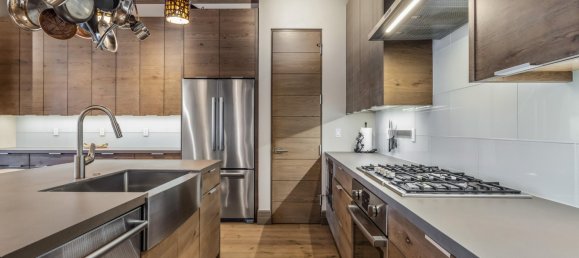 2 bedrooms Cafe / restaurant in Avon, USA No. 310 9