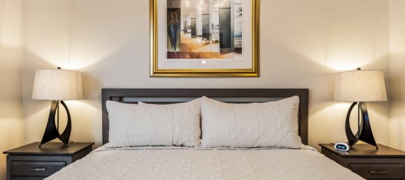 2 bedrooms Cafe / restaurant in Avon, USA No. 310 22