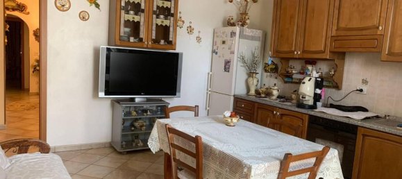 5-Zimmer Wohnung in Palermo, Italy, Nr. 19778 8