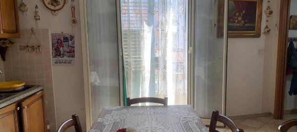 5-Zimmer Wohnung in Palermo, Italy, Nr. 19778 9