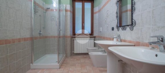 3-salle Appartement à Borgomaro, Italy No. 136626 10