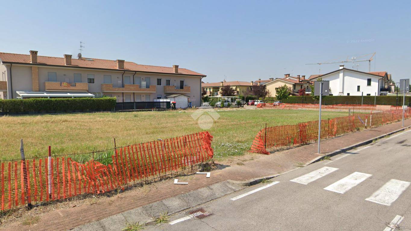 610m² Land in Campagna Lupia, Italy No. 67503